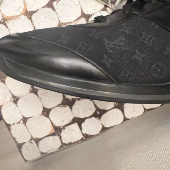 2004 Louis Vuitton Min Lin Monogram Men’s Calfskin Leather & Canvas size 9.5 - Picture 10 of 11